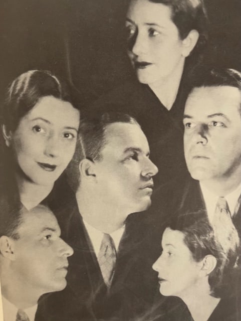 Cecil Beaton "Alfred Lunt and Lynn Fontanne" Print.: Cecil Beaton (1904-1980) was a renowned English photographer, costume designer, and stage and film designer. He is widely recognized for his exceptional talent and contributions in the fields of fashi