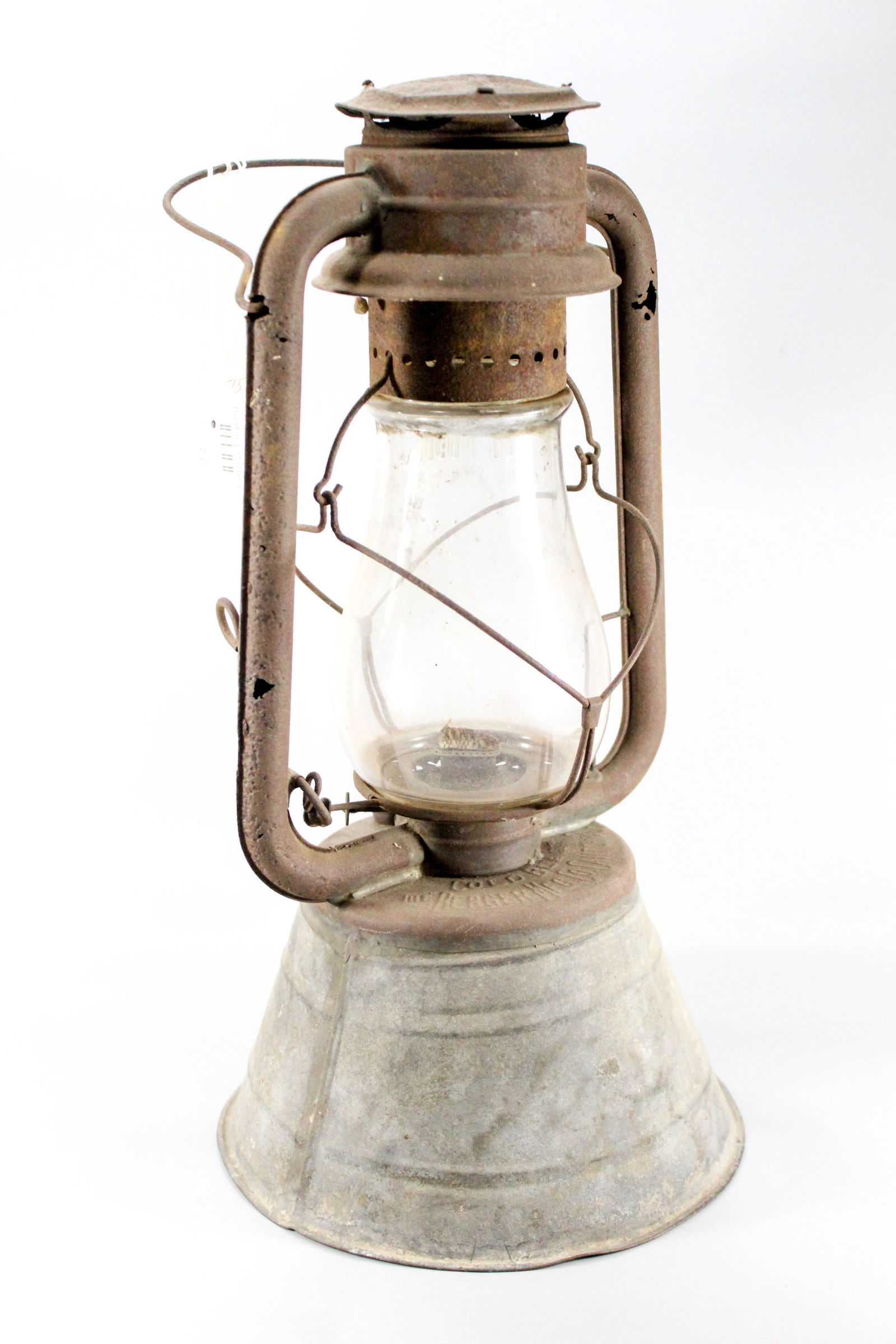 Vintage Dietz lantern No. 2 (1 of 8)
