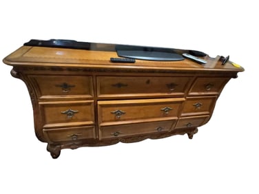 Victorian Style Bedroom Set