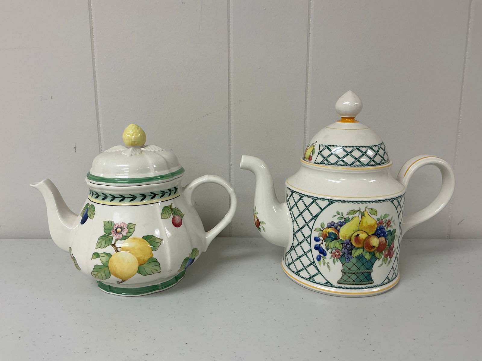 Pair of Villeroy & Boch Vitro Porcelain Teapots (1 of 15)