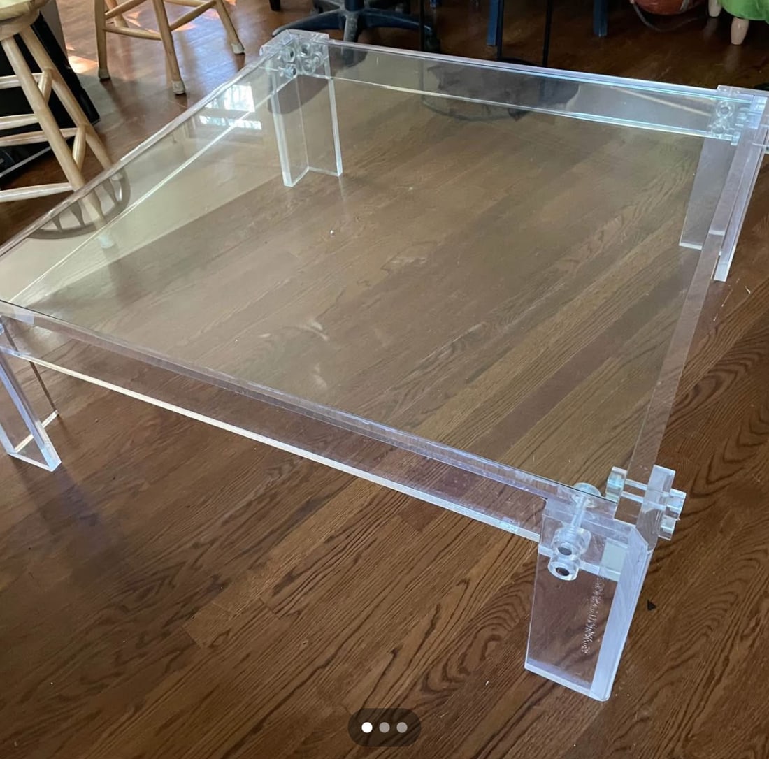 Vintage 1970's Square Lucite Peg Coffee (1 of 6)