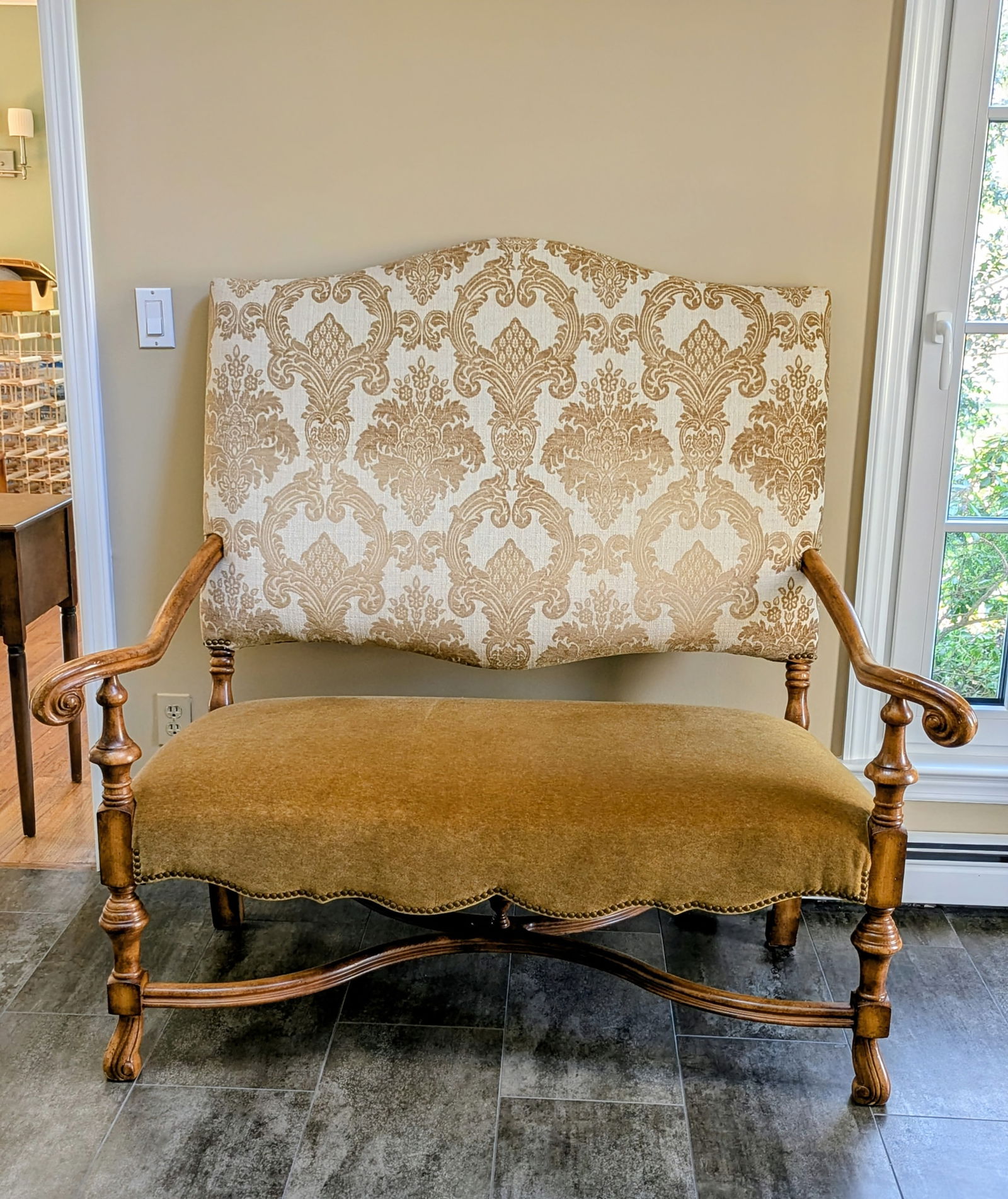 1960's Custom Designed Neoclassical Settee: 1960's Custom design neoclassical style vintage bench/loveseat55x35x53