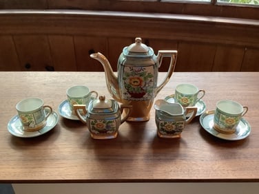Vintage Lusterware Tea Set Hand Painted with Gold Trim TT Takito Japan - Set of 11: Vintage Lusterware Tea Set Hand Painted with Gold Trim TT Takito Japan. This beautiful set includes eleven pieces all in great vintage condition.