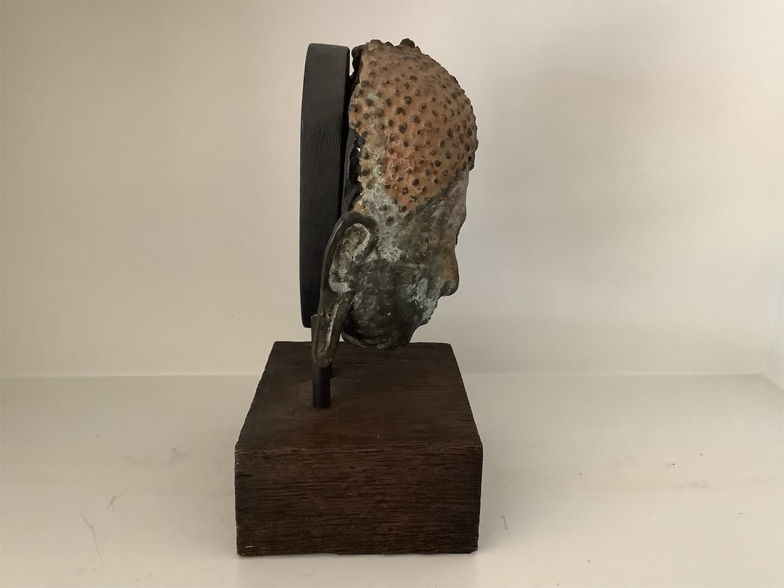 Head sculpture - 3