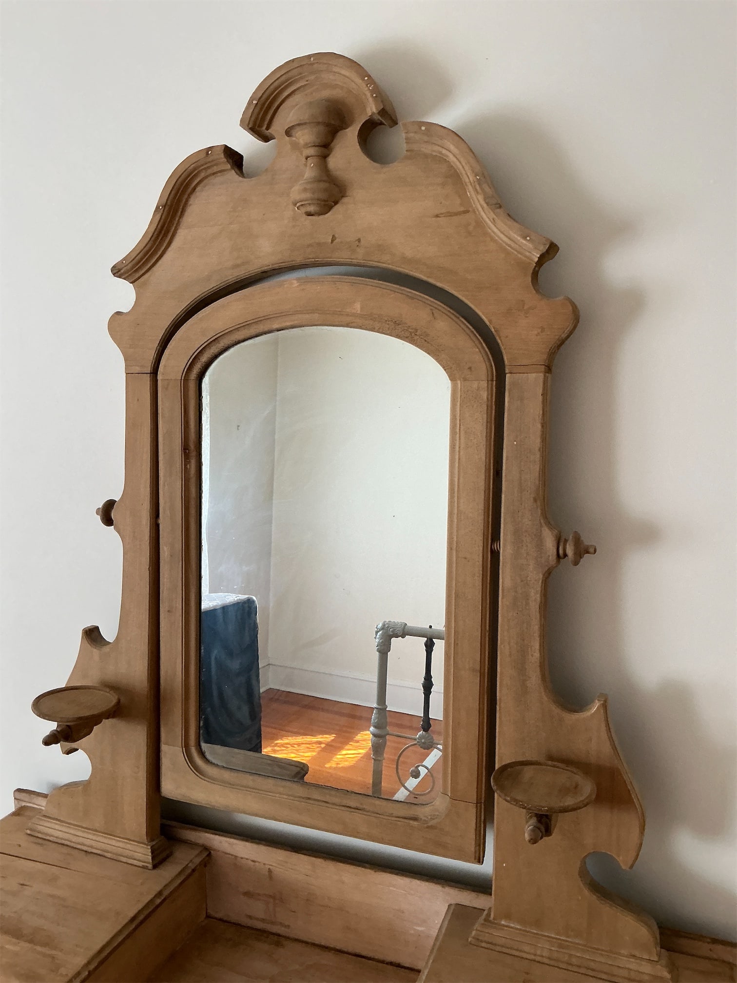 Pine Dresser - 4