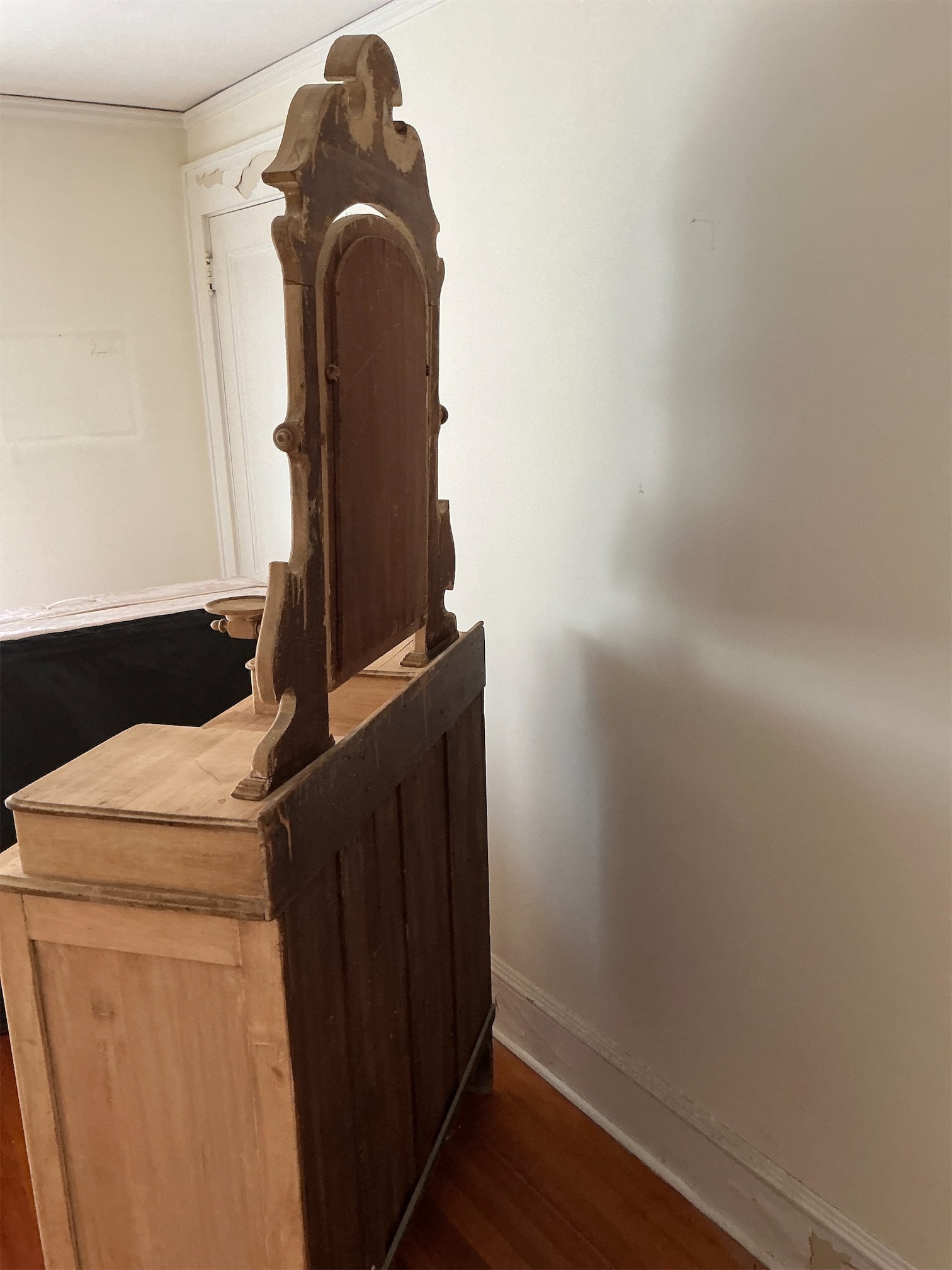 Pine Dresser - 7