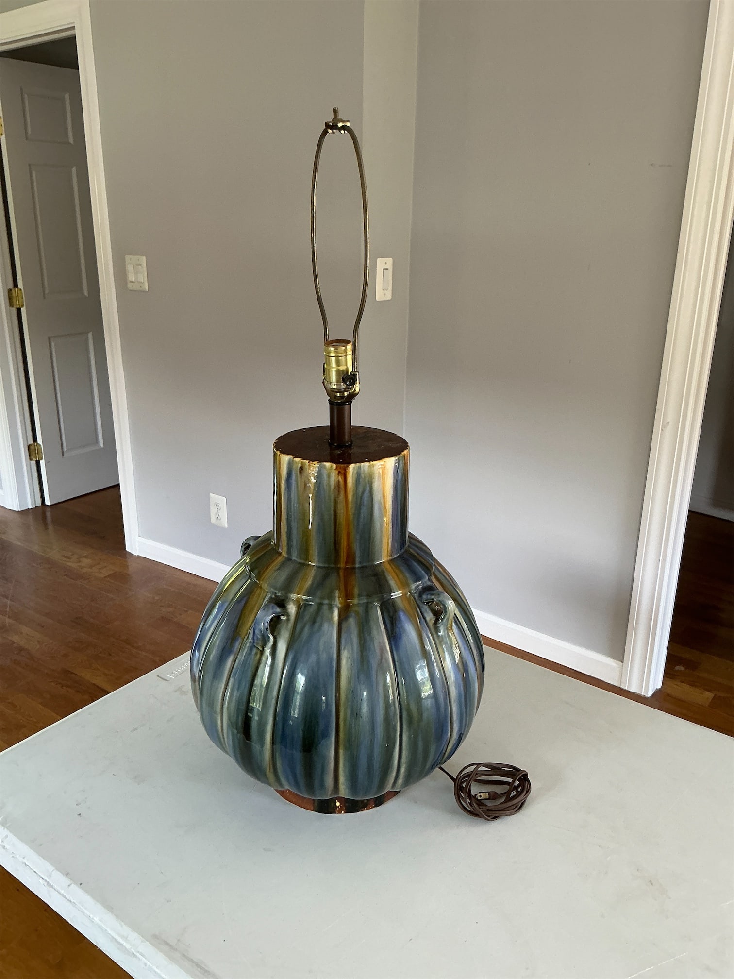 MCM American Studio Pottery Lamp (1 of 6)