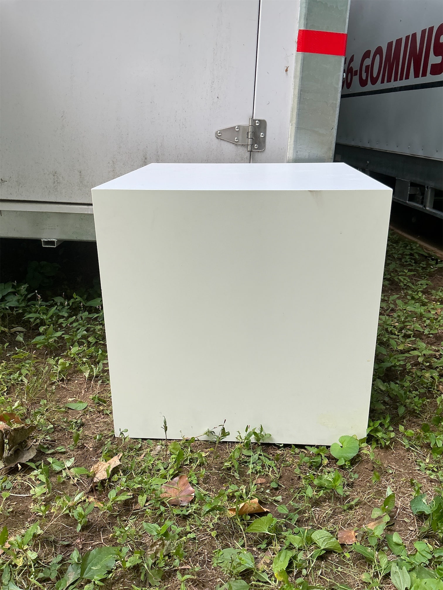 White Cubes - 4