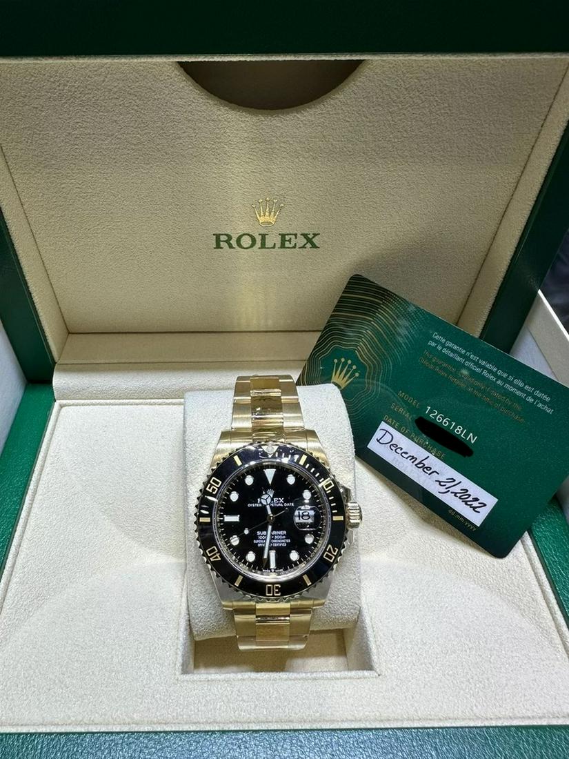 ROLEX 18K BLACK SUB 126618 (1 of 1)