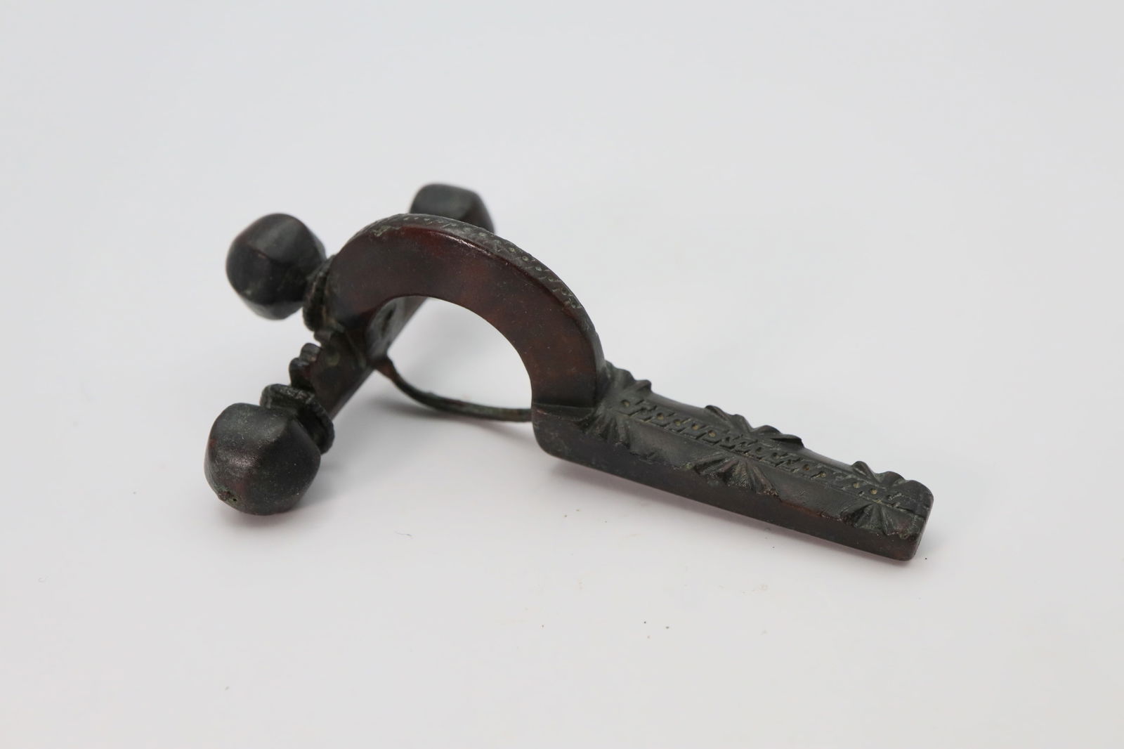 Roman Crossbow Brooch 3rd-4th Century AD (1 of 2)