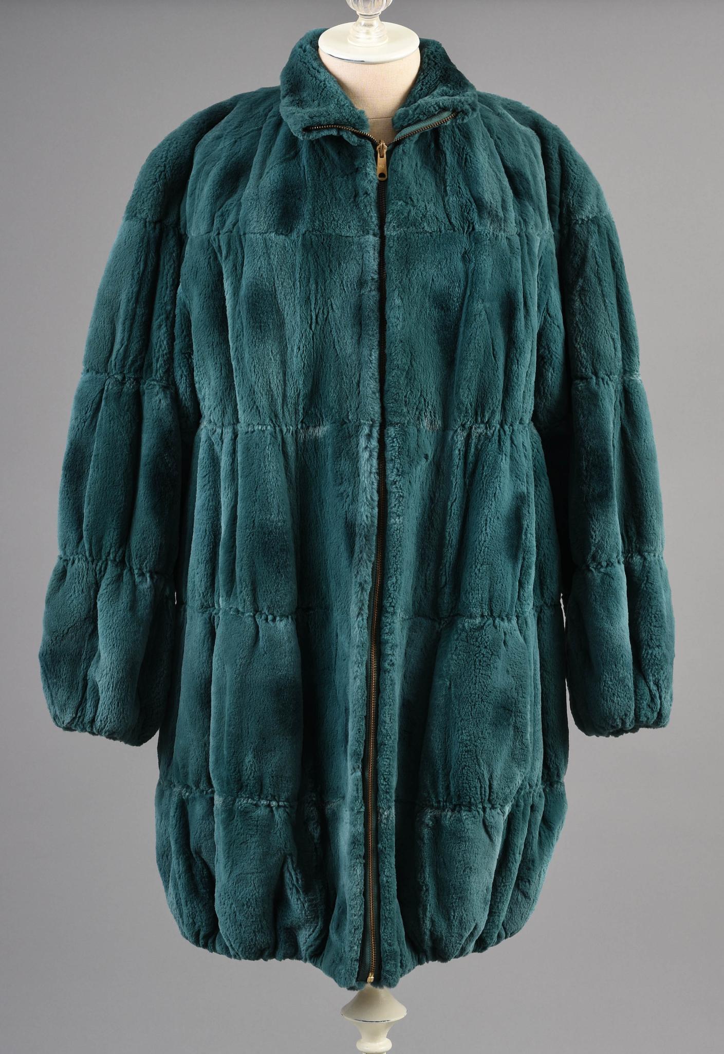 Exceptionally Fine Sheared Beaver Jacket. (1 of 3)