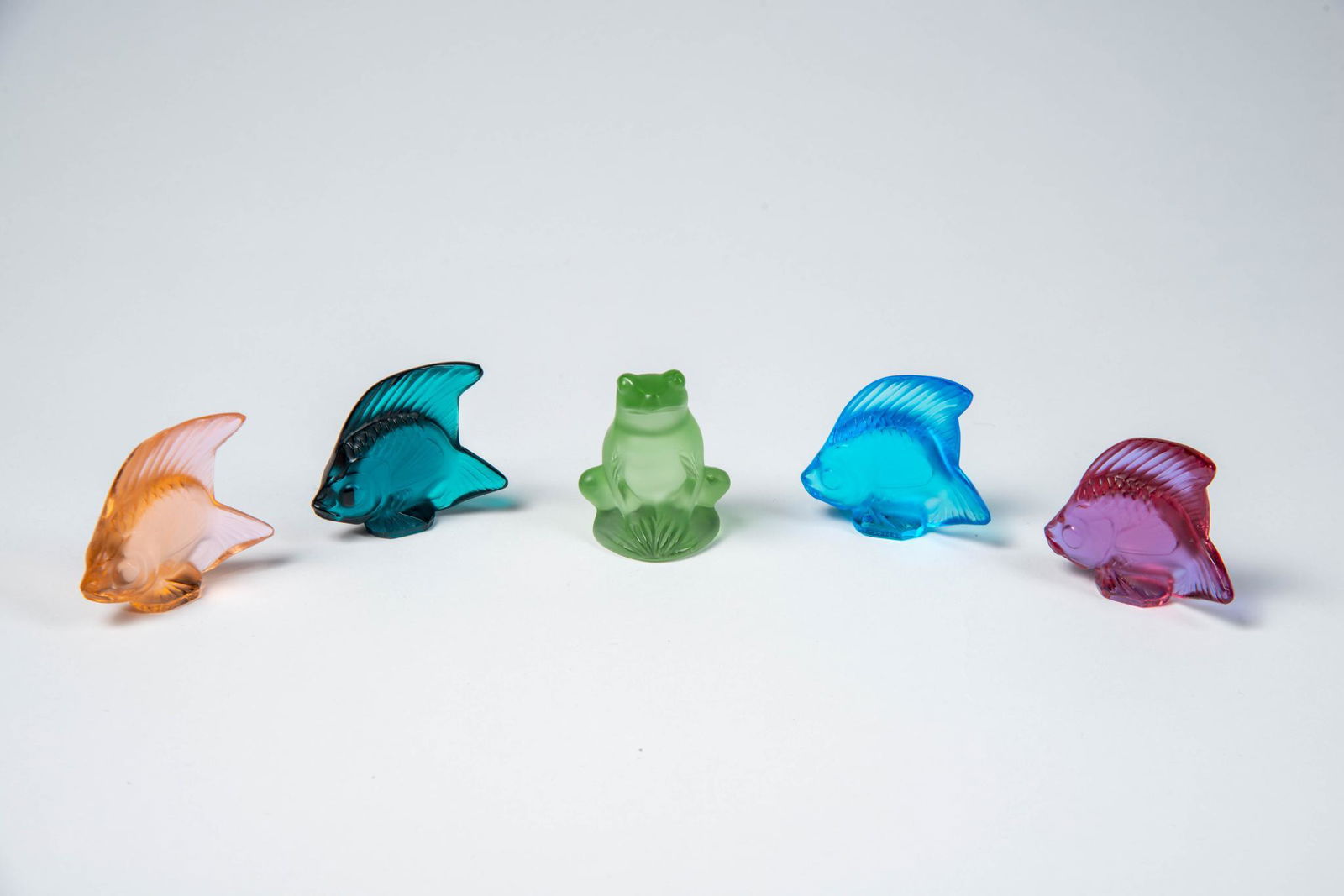 Four Lalique Crystal Fish and a Frog. (1 of 7)