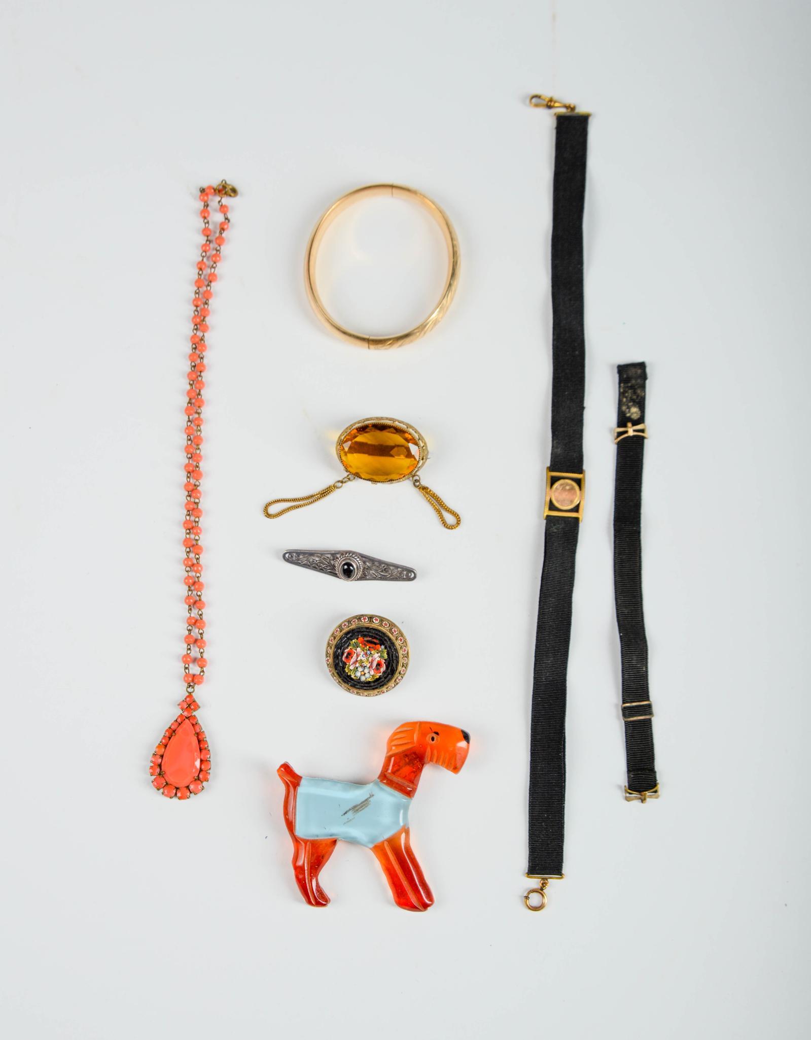 Lot of Miscellaneous Jewelry (1 of 14)