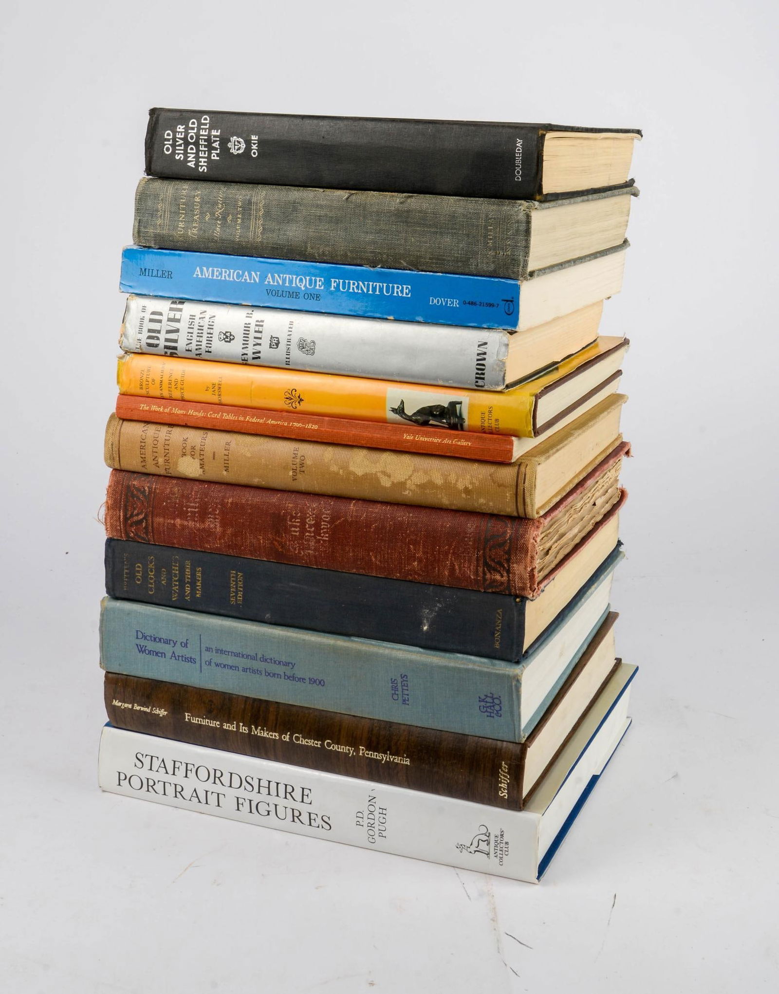 Art  & Antique Reference Books. (1 of 4)