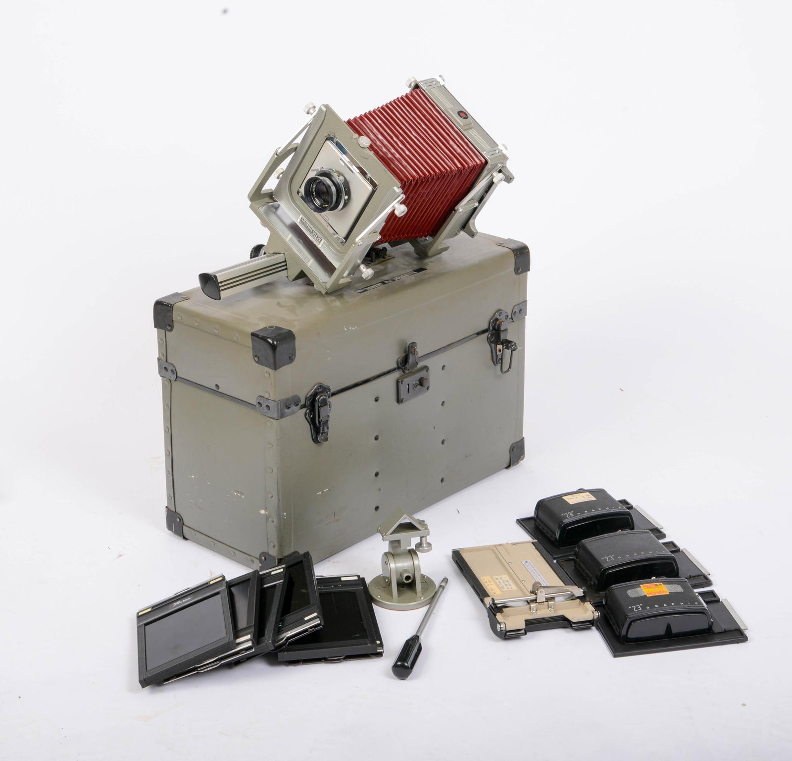 VINTAGE 4 X 5 VIEW CAMERA IN CASE (1 of 5)