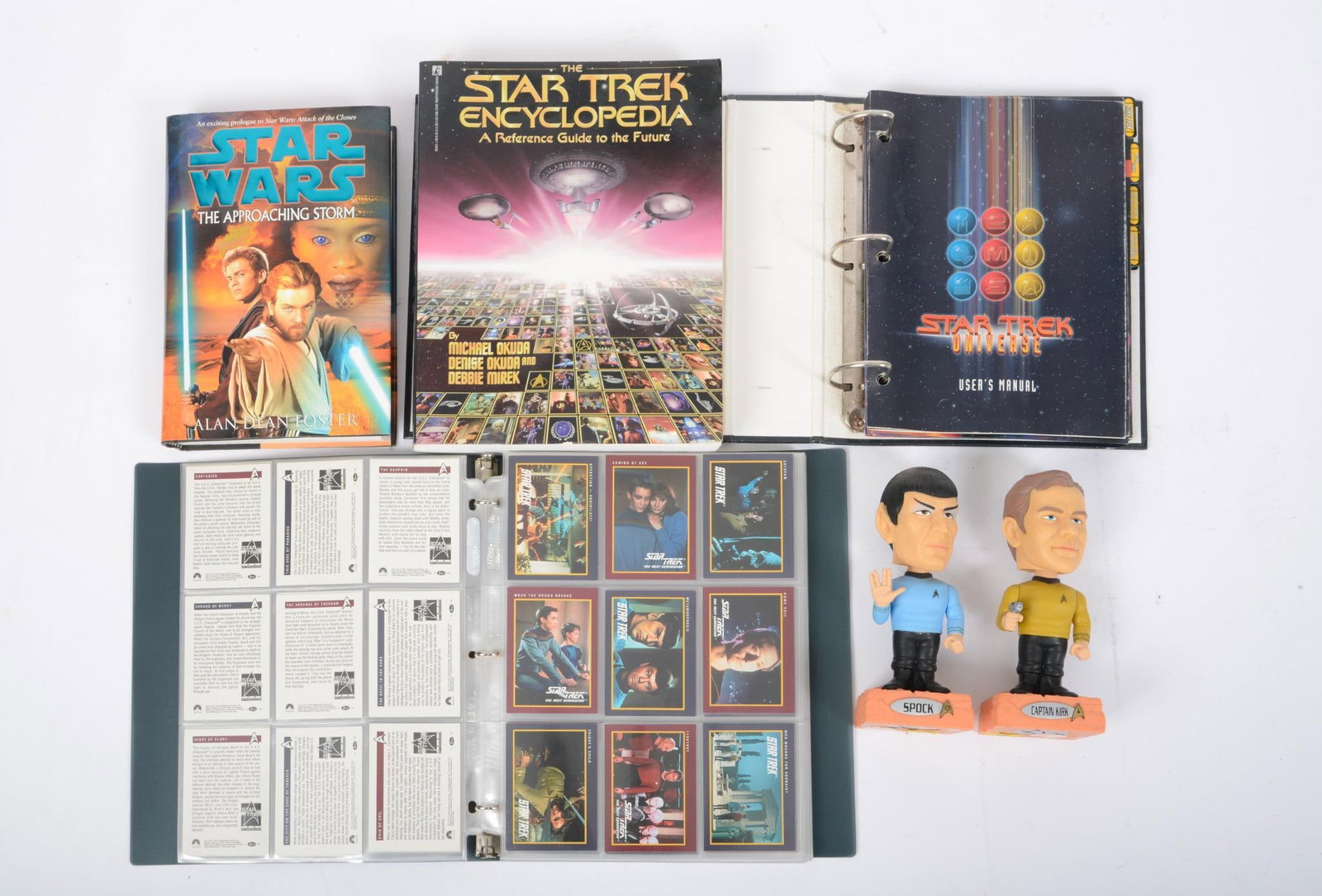 LARGE COLLECTION OF STAR TREK TRADING CARDS AND MEMORABILIA (1 of 11)