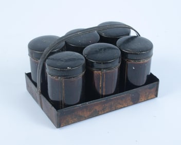 METAL TRAY WITH SIX SPICE TINS