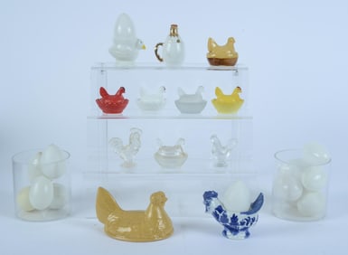 GROUP OF MINIATURE COVERED CHICKEN DISHES