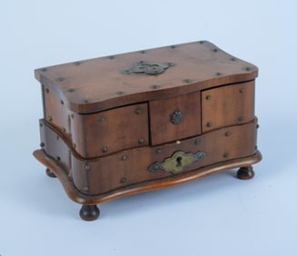 SHAPED FRUITWOOD SEWING BOX