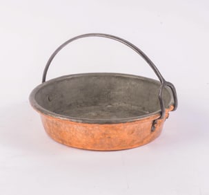 LARGE COPPER DISH WITH IRON HANDLE