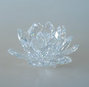 SWAROVSKI CRYSTAL FLOWER CANDLE HOLDER