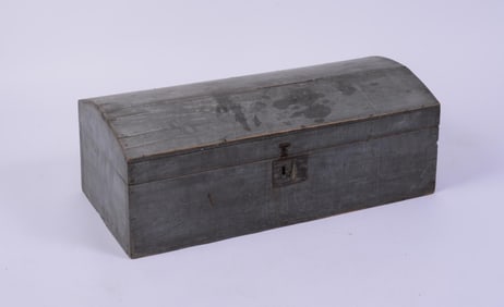 18TH C BLUE DOME TOP STORAGE CHEST