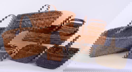 GROUP OF 7 VINTAGE WOVEN BASKETS WITH HANDLES