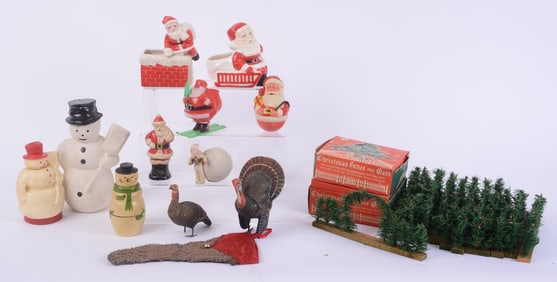 GROUP OF VINTAGE CHRISTMAS SANTA FIGURES AND SNOWMEN