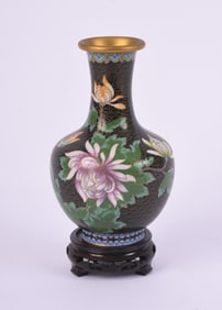 JAPANESE CLOISONNE VASE.