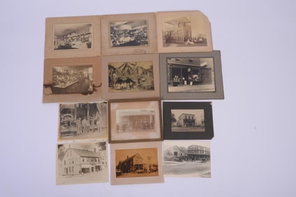 COLLECTION OF 19TH AND EARLY 20TH CENTURY PHOTOS.