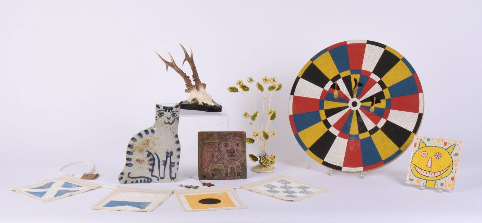 Grouping of Decor and Dart Board. (1 of 4)