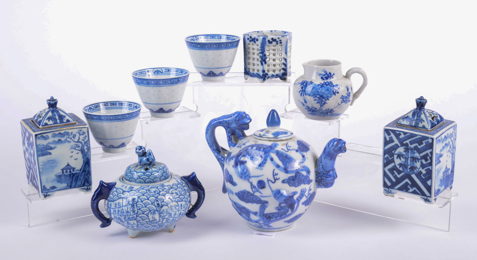 Group of Blue and White Chinese Table Items (1 of 5)