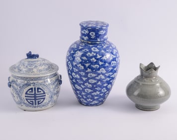 Large Blue and White Asian Covered Jar