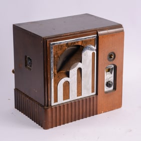 Majestic Radio, For Parts or Restoration.
