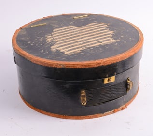 Lewyt Hatbox Phonograph.