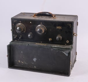 Kemper Radio Super Harmonic Portable Radio.