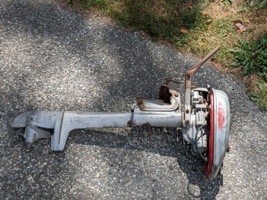 1949 1.5 HP Royal Outboard (Engine by Gale)