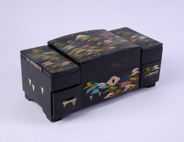 Japanese Black Lacquer Jewelry Box.