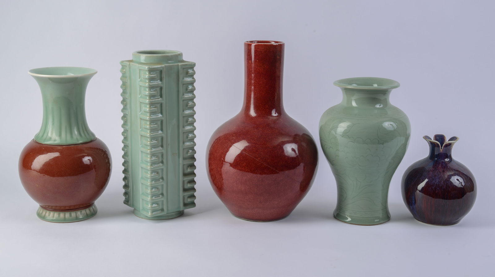 Five Chinese Porcelain Vases. (1 of 6)