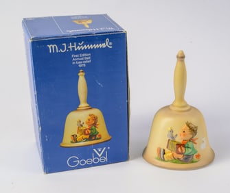 Hummel First Edition Bell, 1978.