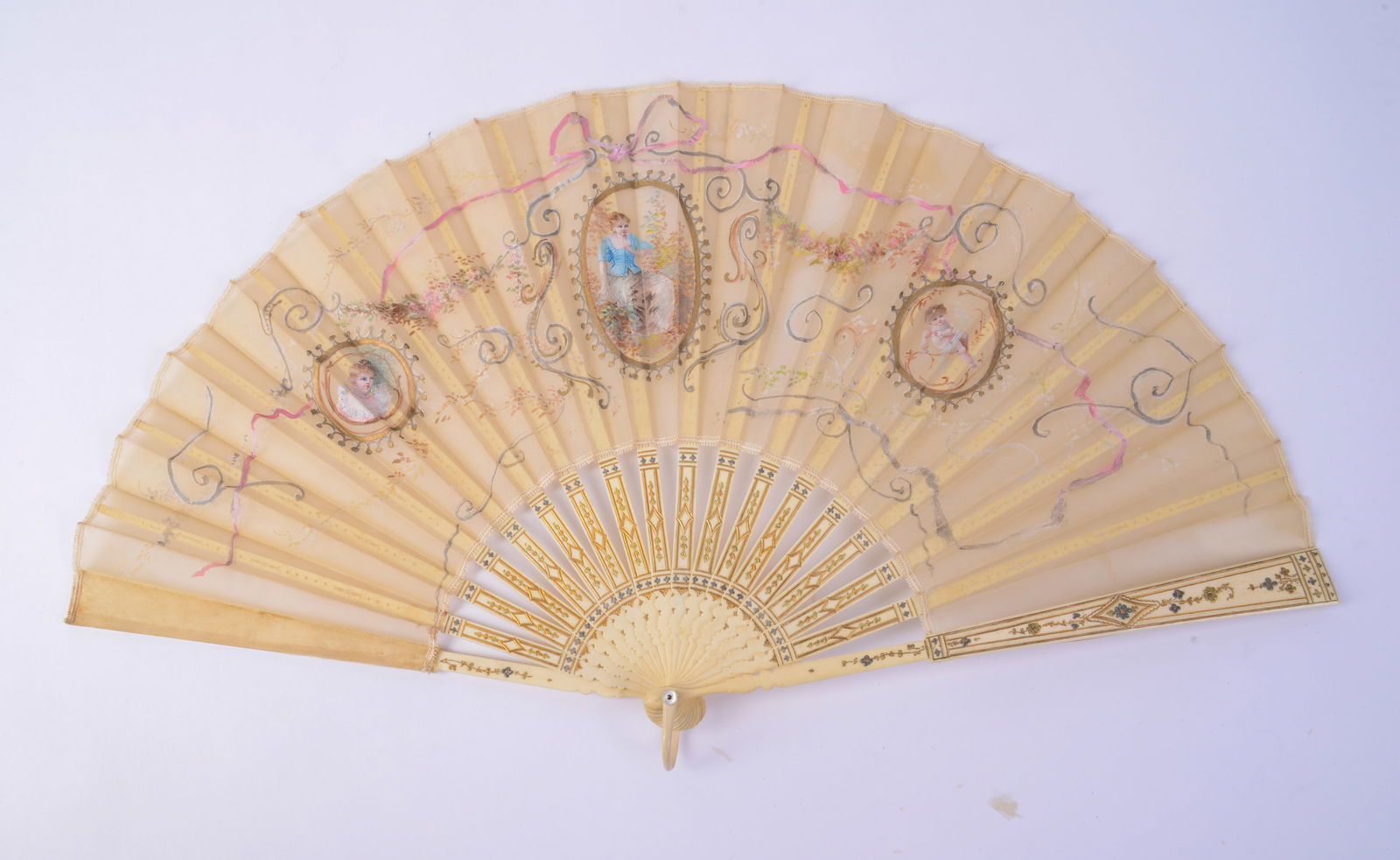 Continental Handpainted Fan. (1 of 3)