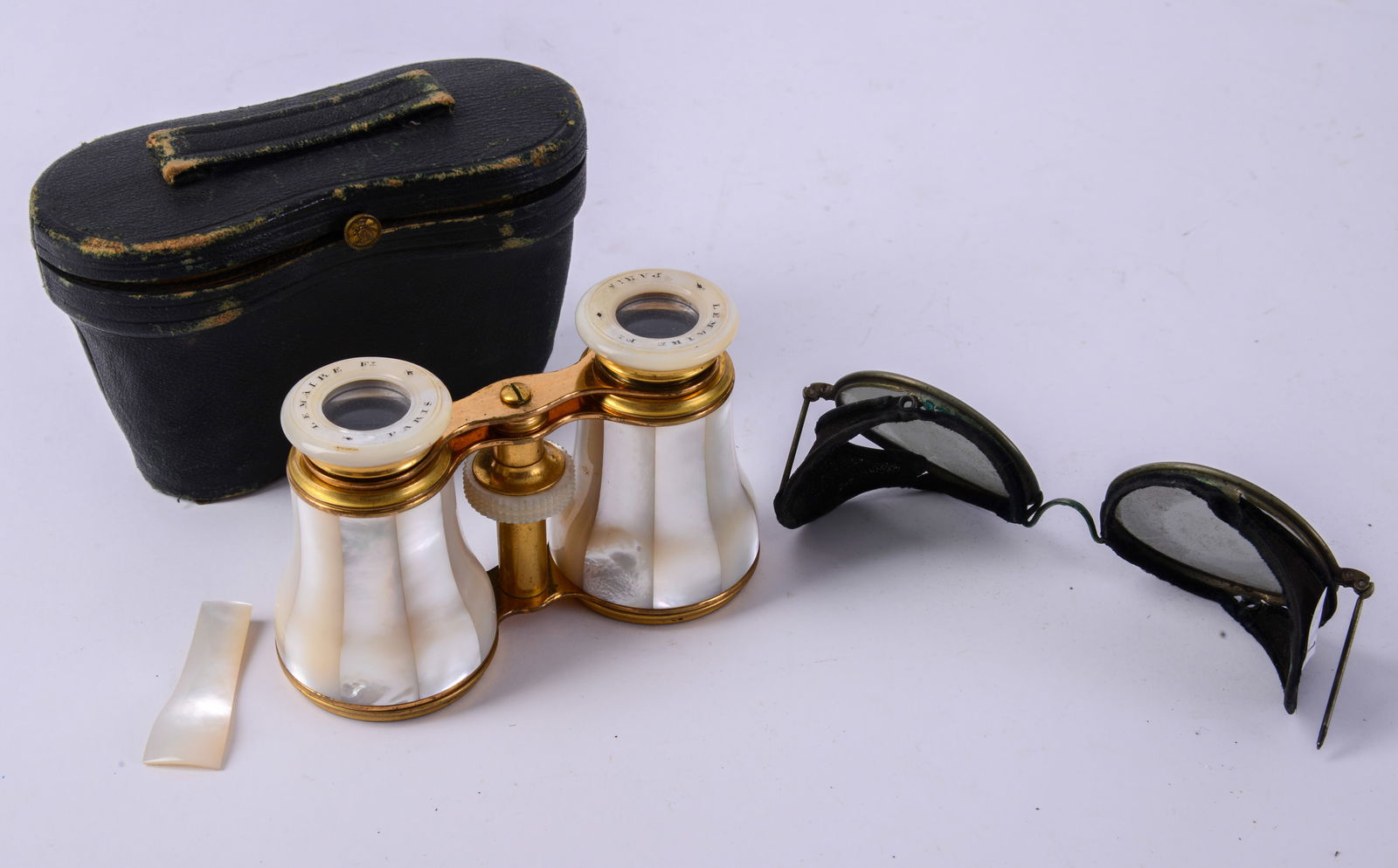 Small Pearlware Hunt Pitcher. - 4