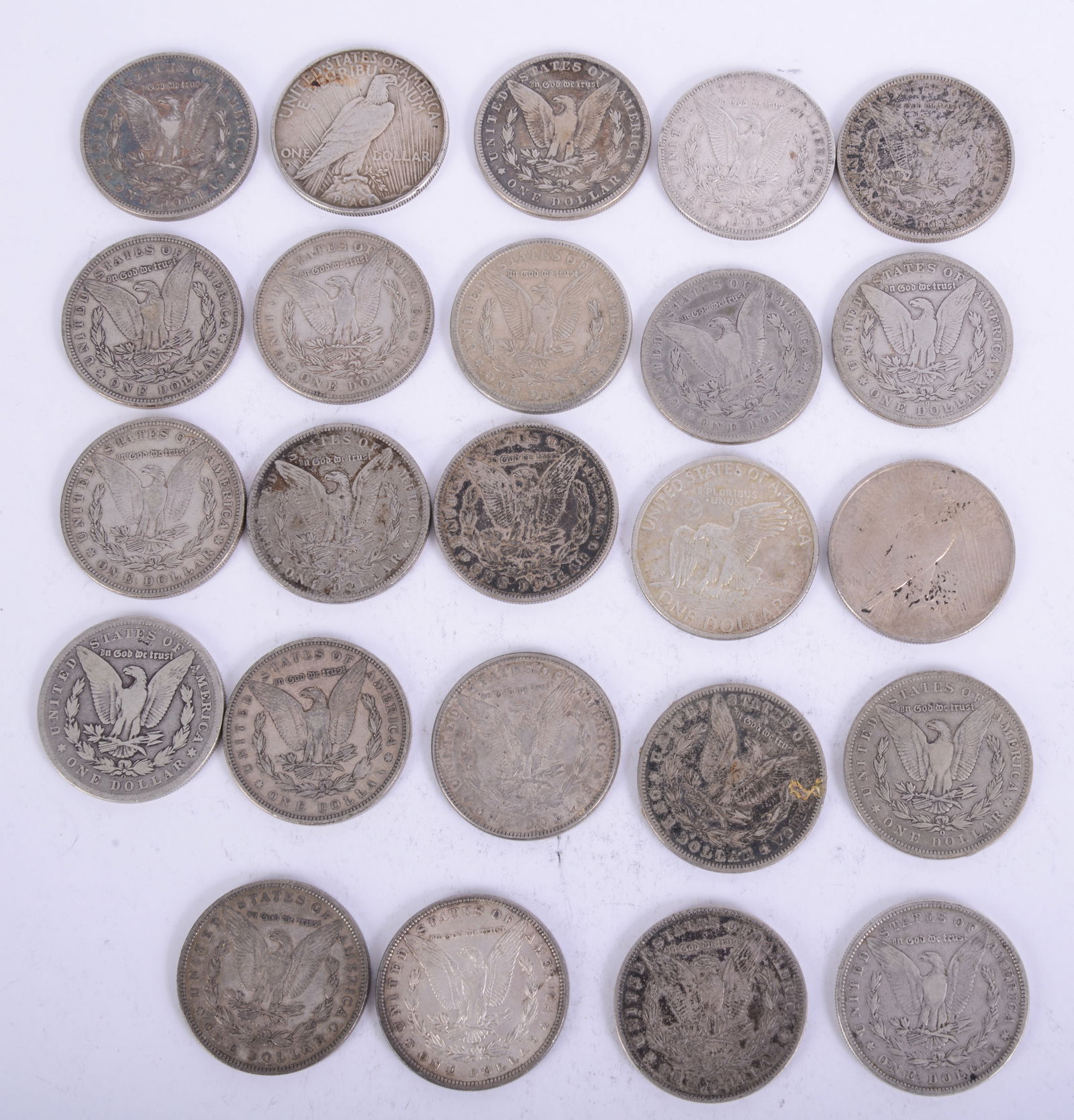 24 Dollar Coins. (1 of 2)