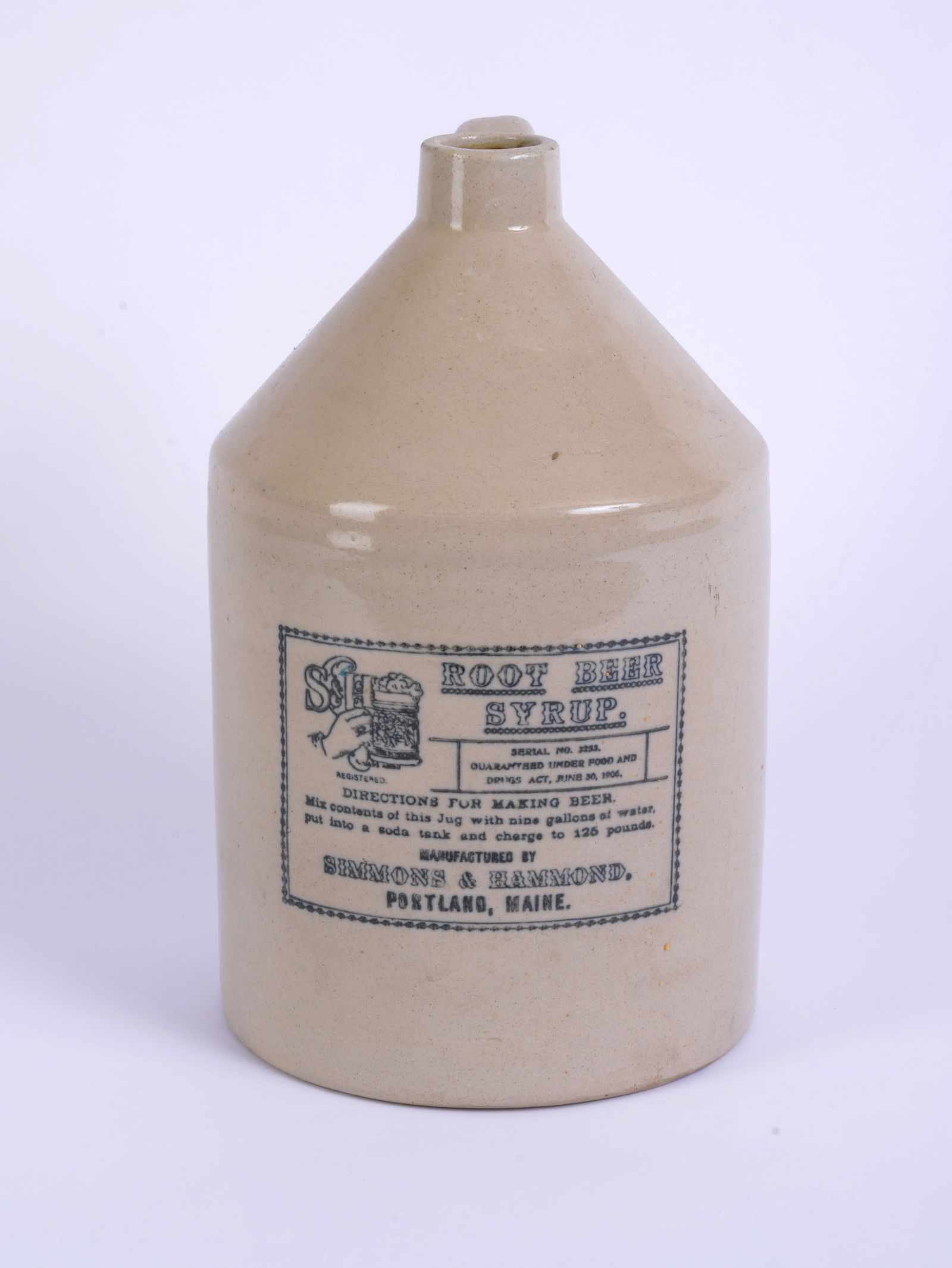 Simmons & Hammond Root Beer Stoneware Jug. (1 of 4)