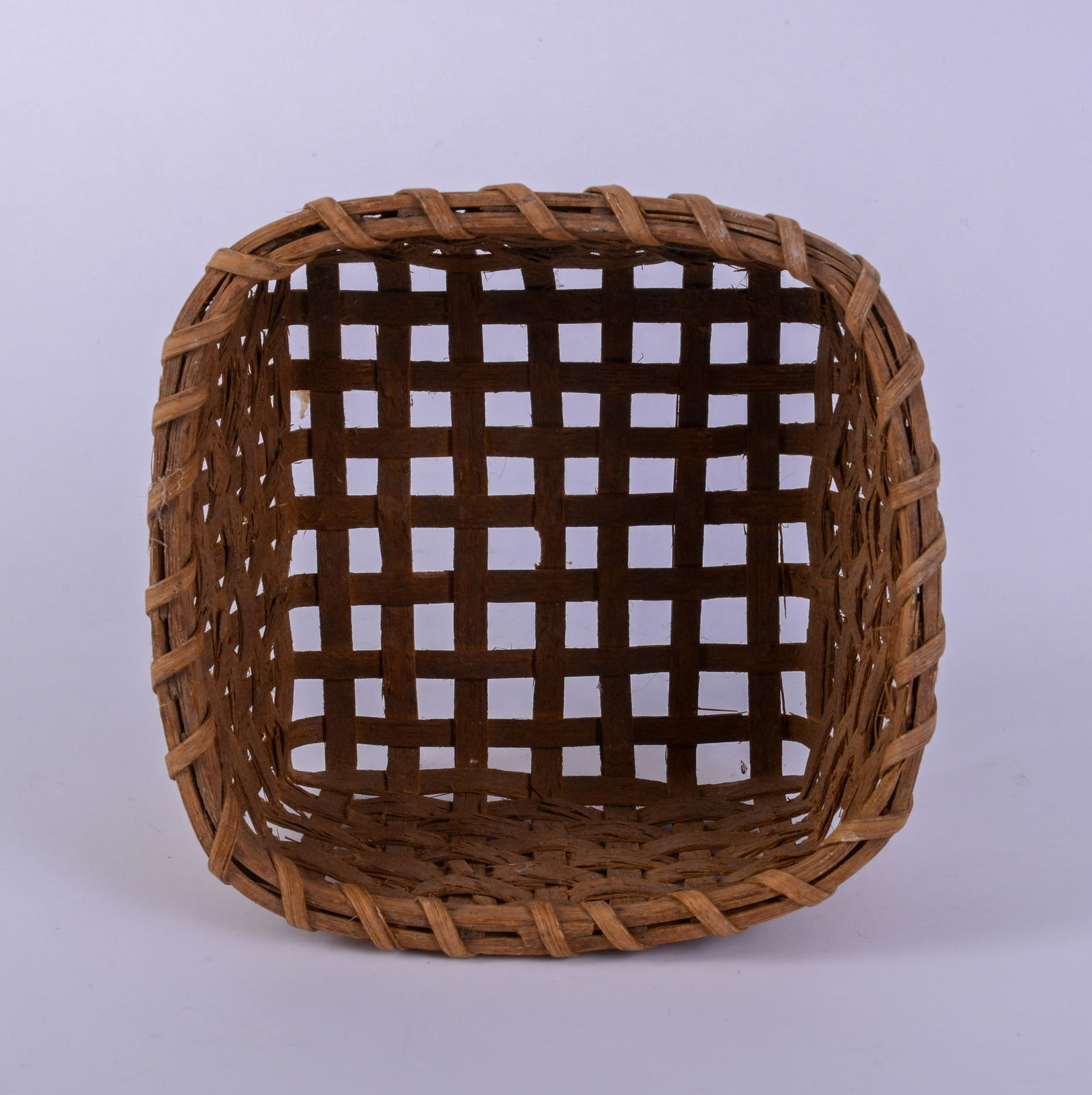 Small Woven Basket. - 3
