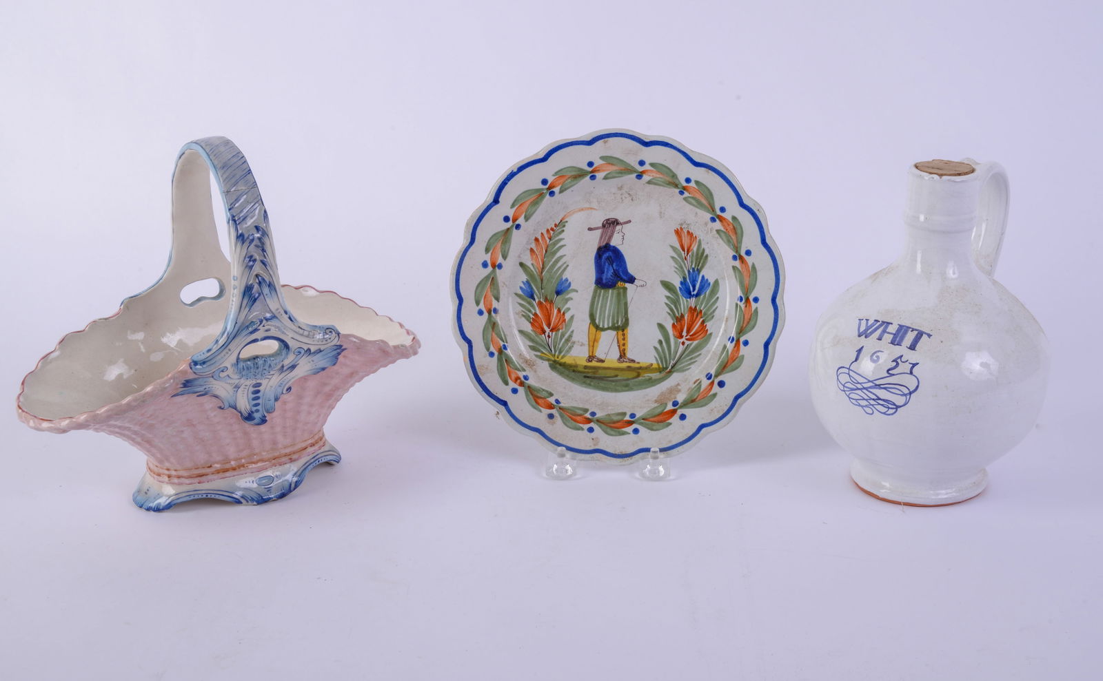 Group of Ceramic Items. (1 of 4)