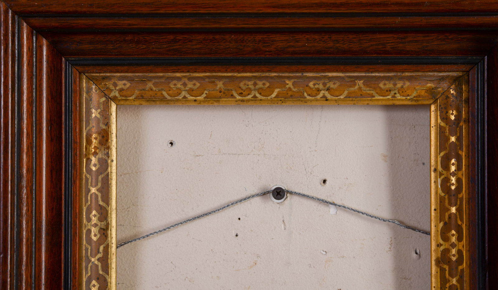 19th Century Walnut Frame. - 2