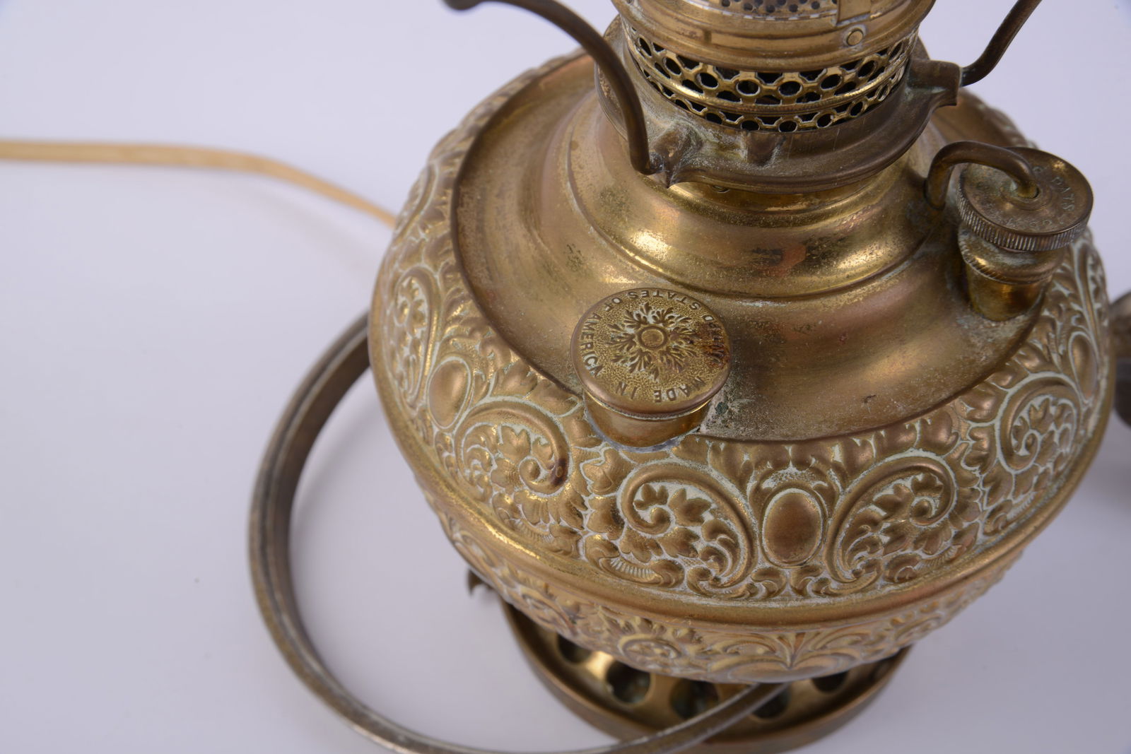 Small Wall Mounted Kerosene Lantern. - 4