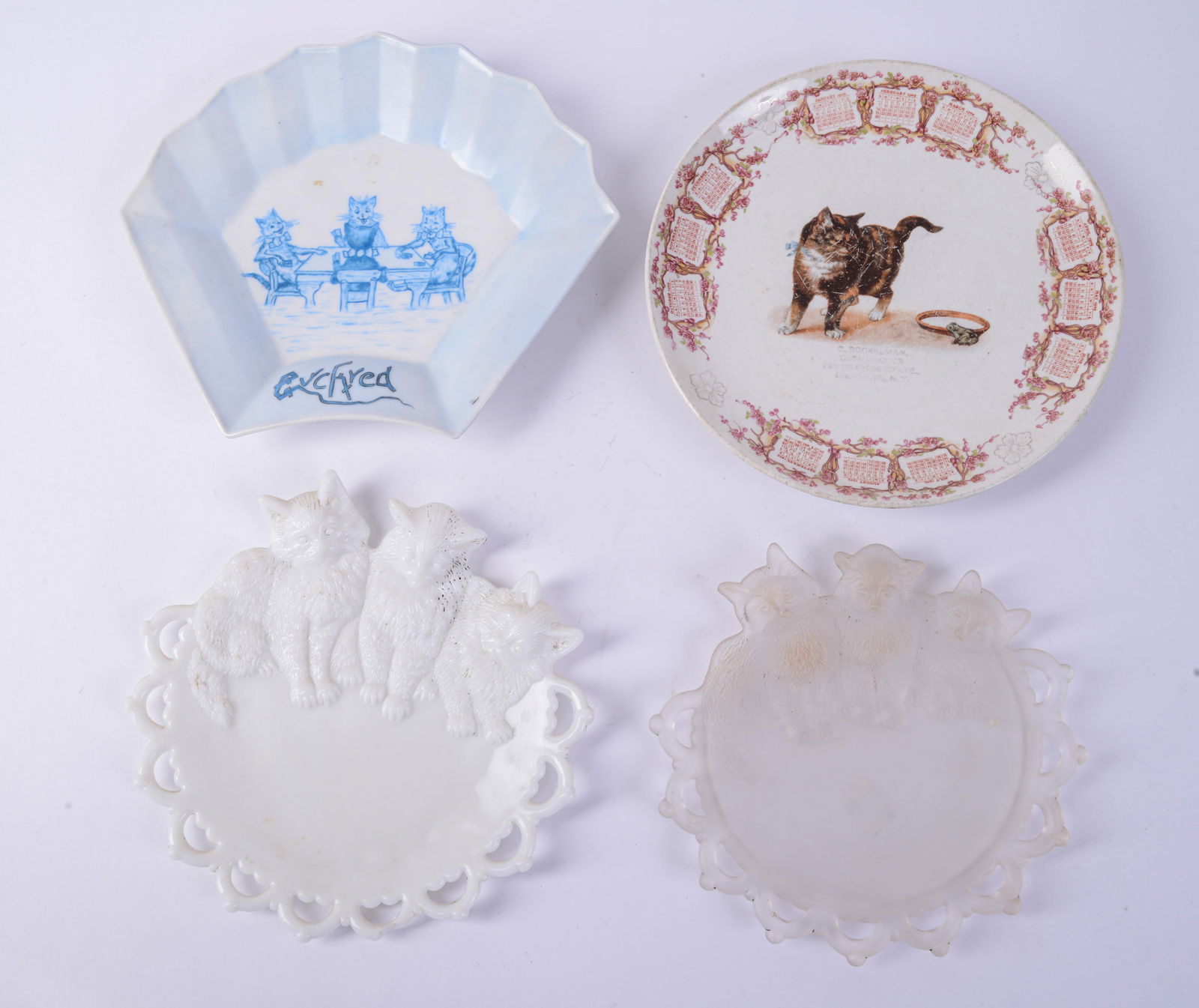 Four Plates With Cats. (1 of 2)