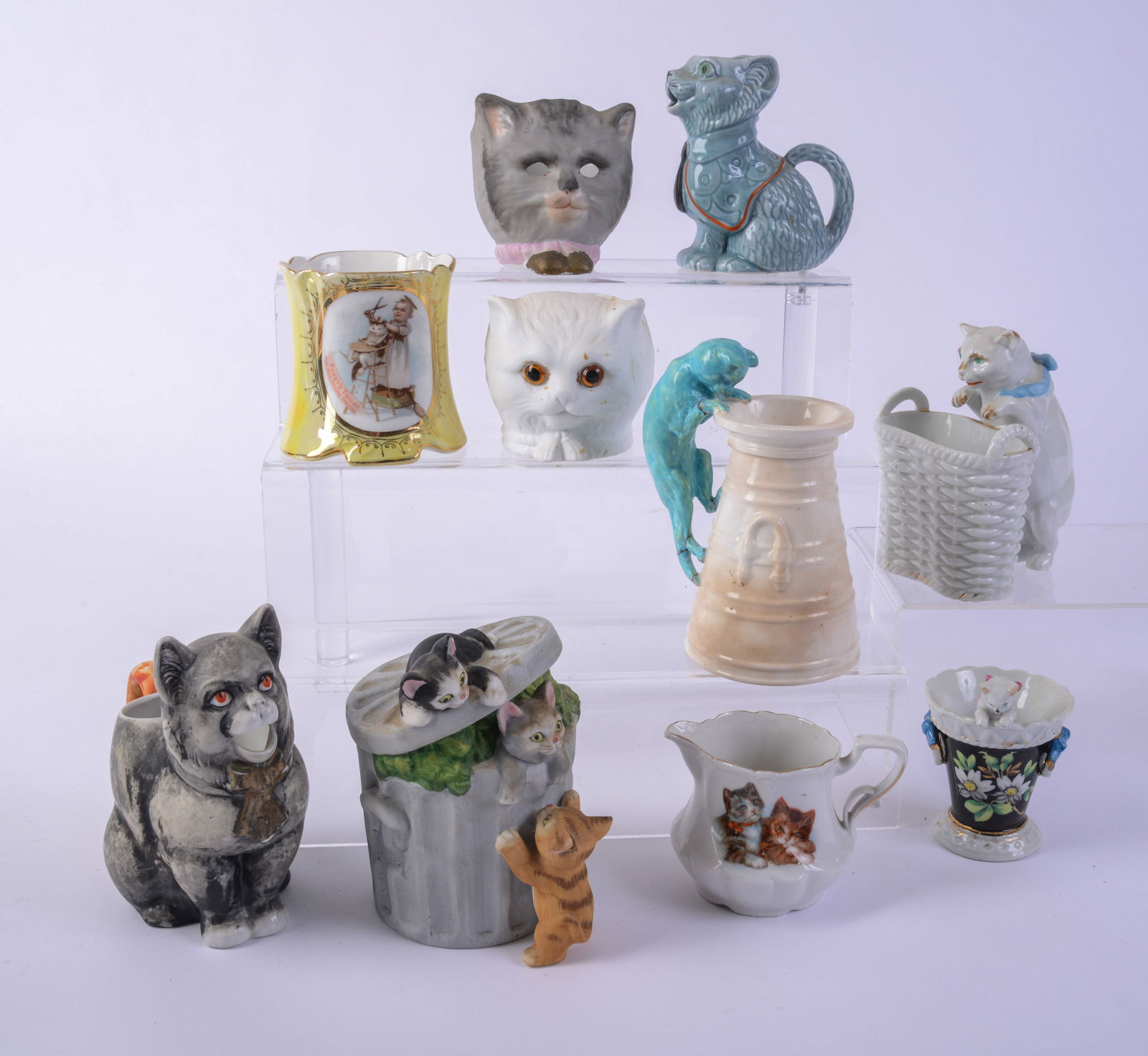 Collection of Cat Form Vases and Pitchers. (1 of 5)
